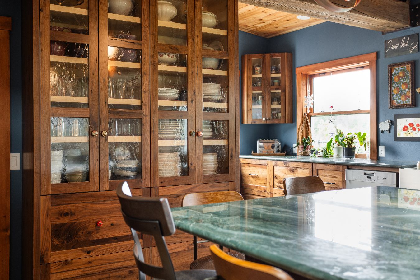 Custom Kitchen Cabinetry in Sandpoint
